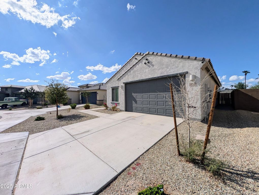 24458 W VERLEA Drive, Buckeye, AZ 85326 — photo 4