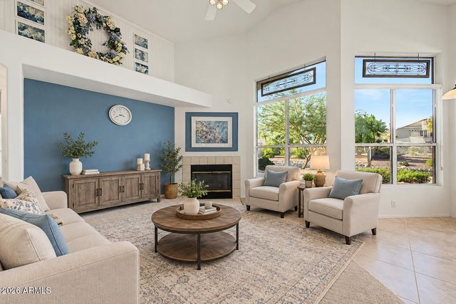 6076 W IRMA Lane, Glendale, AZ 85308