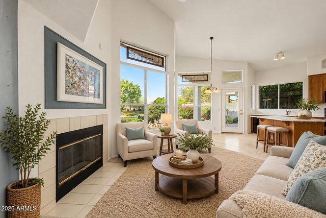 6076 W IRMA Lane, Glendale, AZ 85308