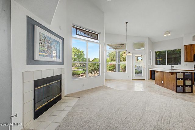 6076 W IRMA Lane, Glendale, AZ 85308
