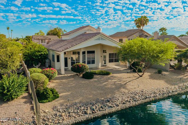 6076 W IRMA Lane, Glendale, AZ 85308