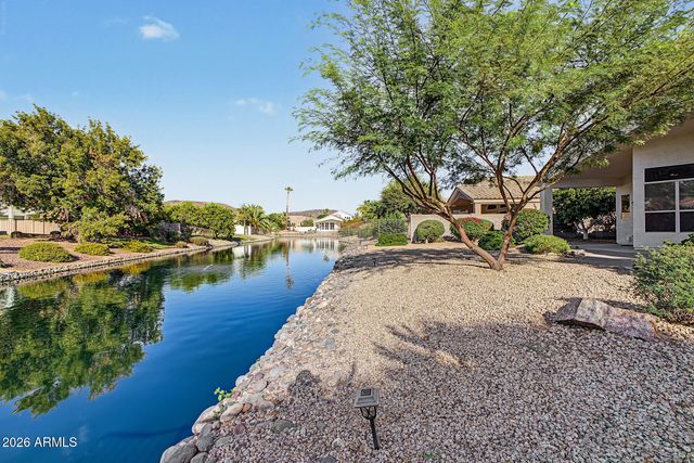 6076 W IRMA Lane, Glendale, AZ 85308