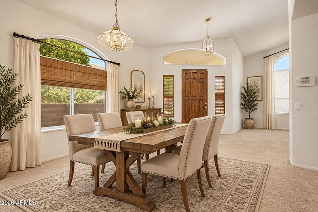 6076 W IRMA Lane, Glendale, AZ 85308