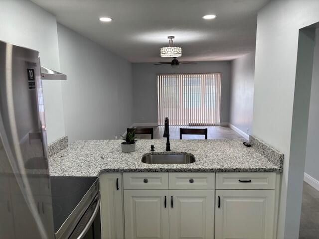 104 Lake Barbara Drive, West Palm Beach, FL 33411