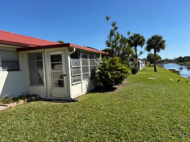 104 Lake Barbara Drive, West Palm Beach, FL 33411