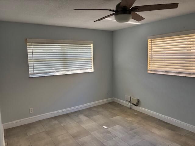 104 Lake Barbara Drive, West Palm Beach, FL 33411