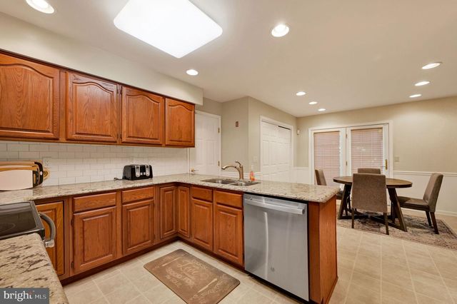 176 BURNING TREE RD, Dover, DE 19904