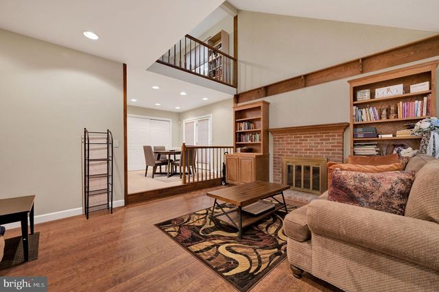 176 BURNING TREE RD, Dover, DE 19904