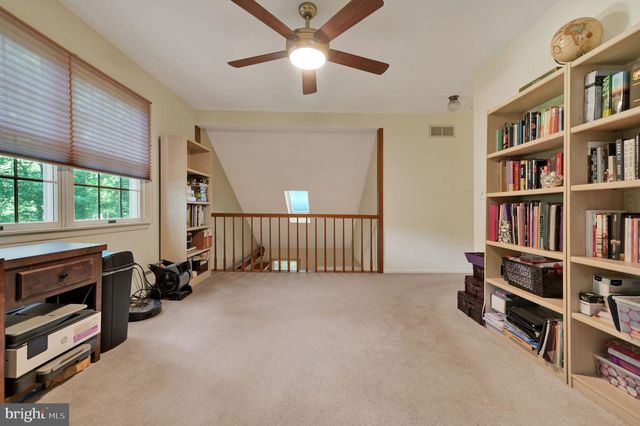176 BURNING TREE RD, Dover, DE 19904