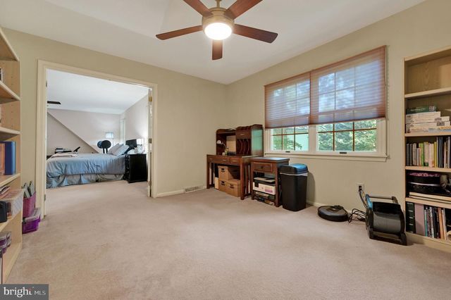 176 BURNING TREE RD, Dover, DE 19904