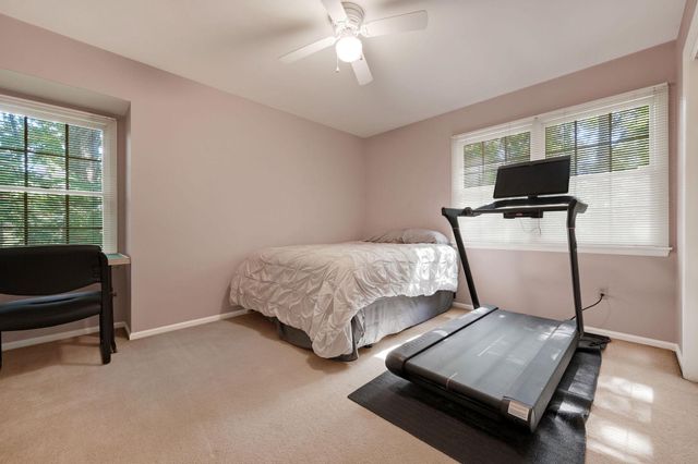 176 BURNING TREE RD, Dover, DE 19904