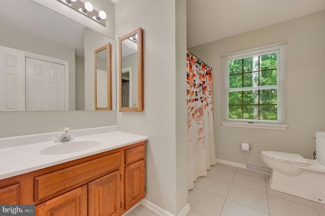 176 BURNING TREE RD, Dover, DE 19904