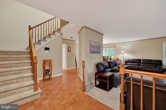 176 BURNING TREE RD, Dover, DE 19904