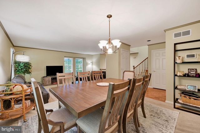 176 BURNING TREE RD, Dover, DE 19904