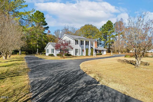 6336 O C Hester Road, Holly Springs, NC 27540