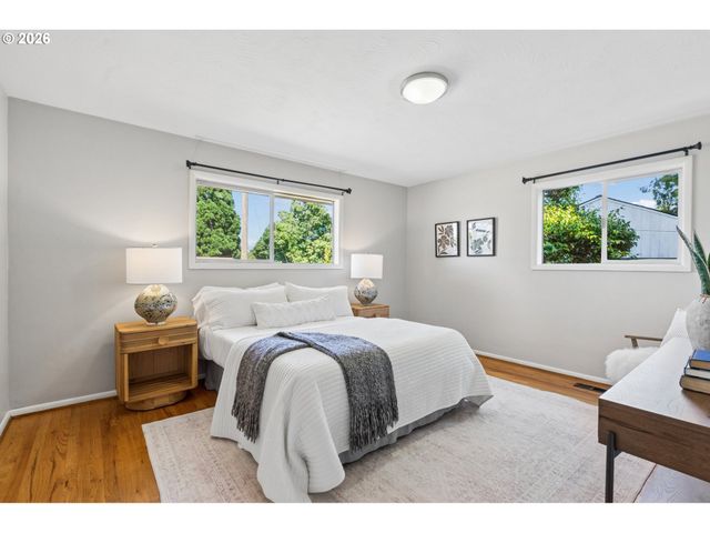 14150 Ne EUGENE Ct, Portland, OR 97230