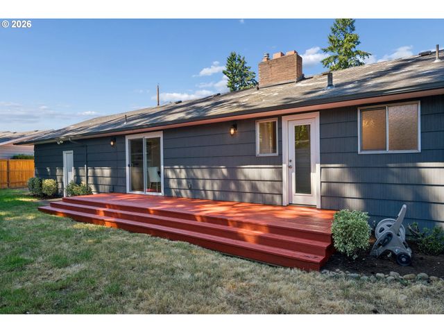 14150 Ne EUGENE Ct, Portland, OR 97230