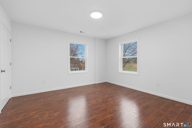 26 Crescent Drive, Danbury, CT 06810