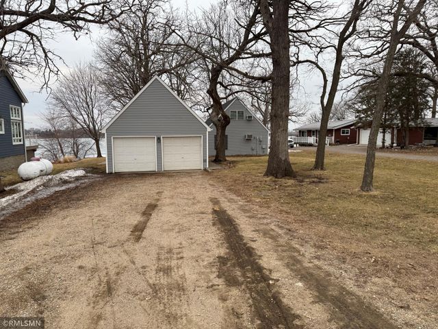55249 County Road 38, Buffalo Lake, MN 55314