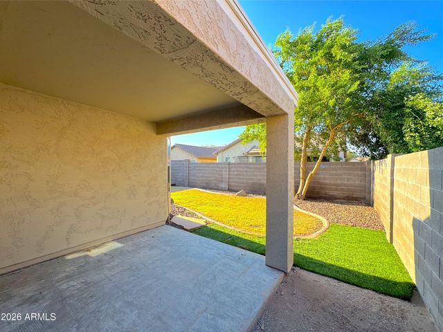 3156 W BELLE Avenue, San Tan Valley, AZ 85144