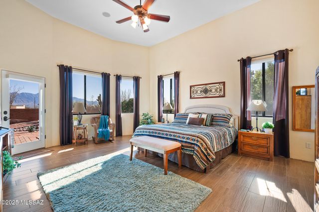 859 S Paseo De La Lira, Green Valley, AZ 85614