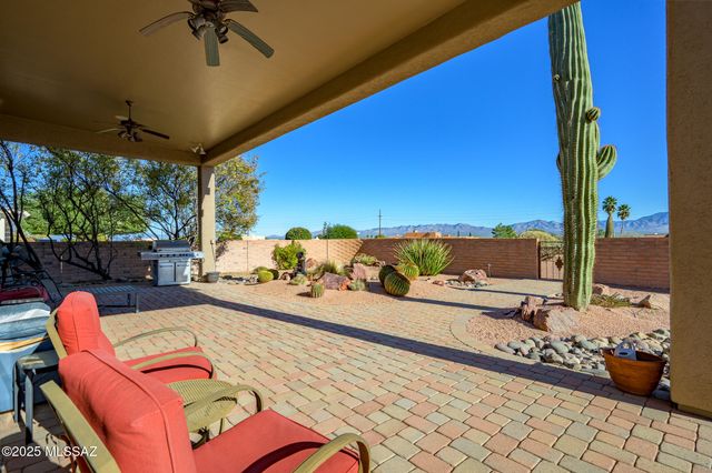 859 S Paseo De La Lira, Green Valley, AZ 85614