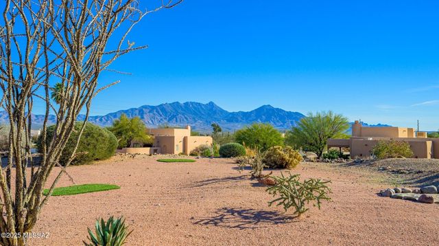 859 S Paseo De La Lira, Green Valley, AZ 85614