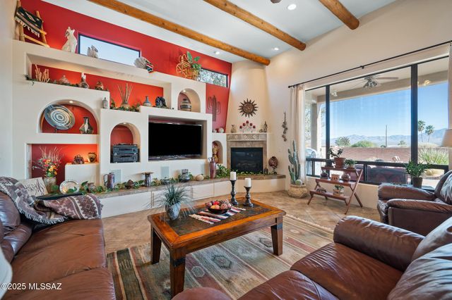 859 S Paseo De La Lira, Green Valley, AZ 85614