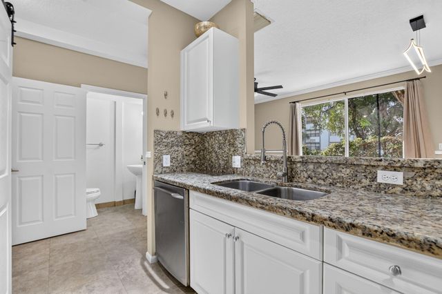 2557 Riverside Drive, Coral Springs, FL 33065