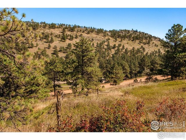 6365 Red Hill Rd, Boulder, CO 80302