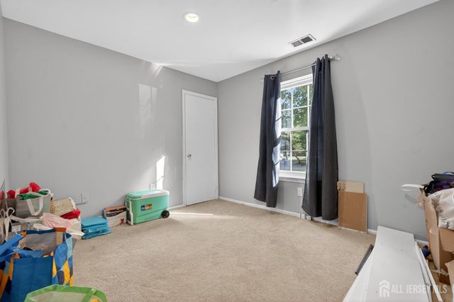 99 Pennsylvania Avenue, North Brunswick, NJ 08902