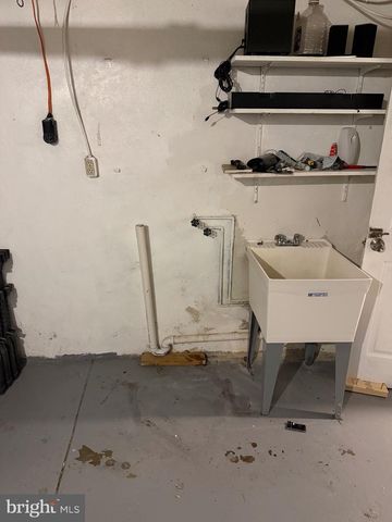 7153 MARSDEN ST, Philadelphia, PA 19135