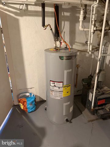 7153 MARSDEN ST, Philadelphia, PA 19135