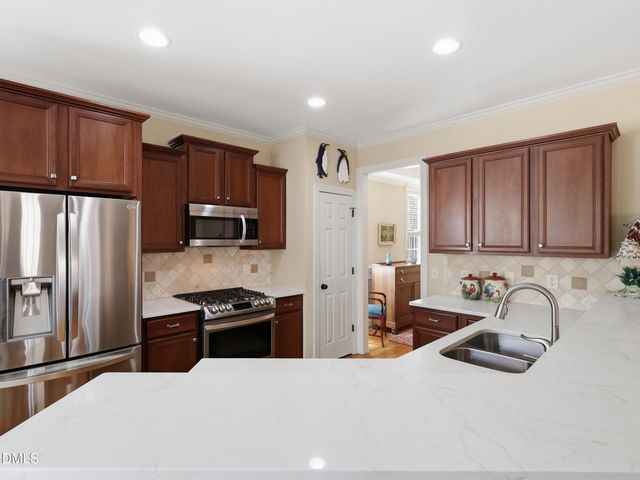 412 Marsh Landing Drive, Holly Springs, NC 27540