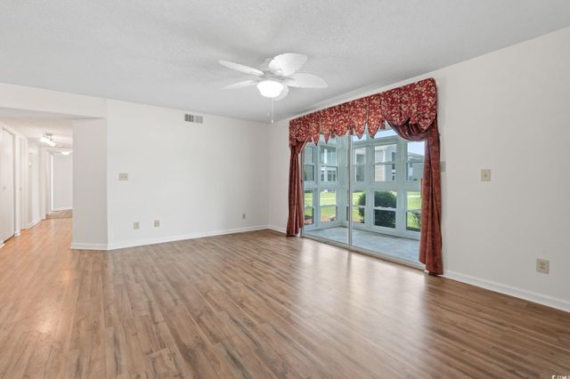 2122 Clearwater Dr Apt C, Surfside Beach, SC 29575