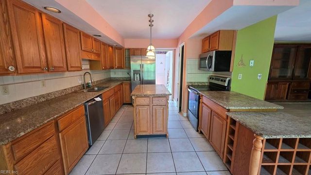 4624 Berrywood RD, Virginia Beach, VA 23464