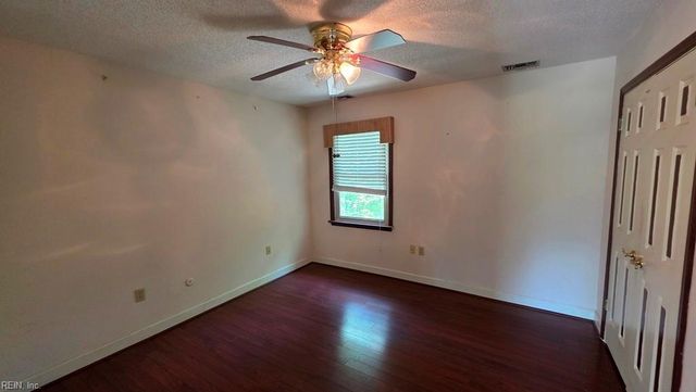 4624 Berrywood RD, Virginia Beach, VA 23464