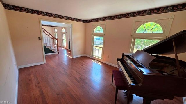 4624 Berrywood RD, Virginia Beach, VA 23464