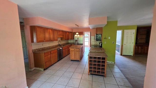 4624 Berrywood RD, Virginia Beach, VA 23464