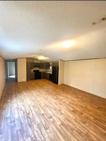 931 S Pine Lake Road, Montgomery, TX 77316