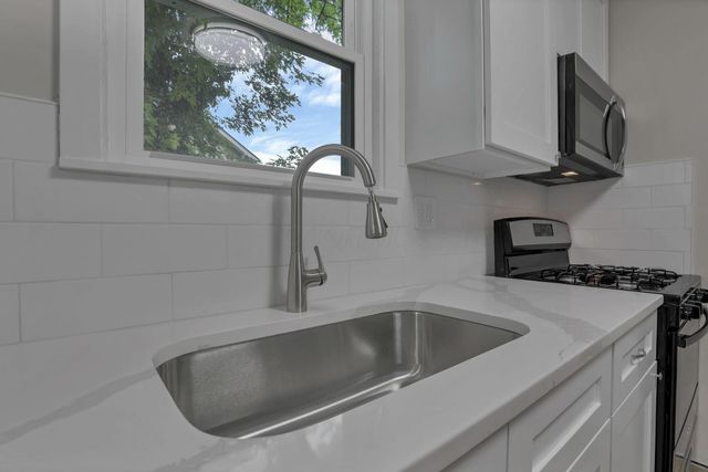 1376 Wilson Avenue, Columbus, OH 43206