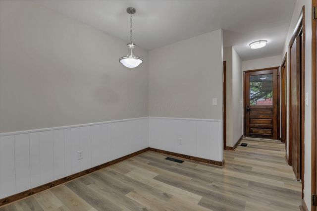 1376 Wilson Avenue, Columbus, OH 43206
