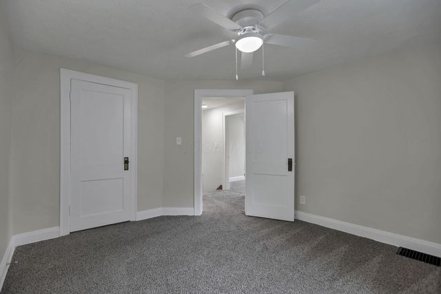 1376 Wilson Avenue, Columbus, OH 43206