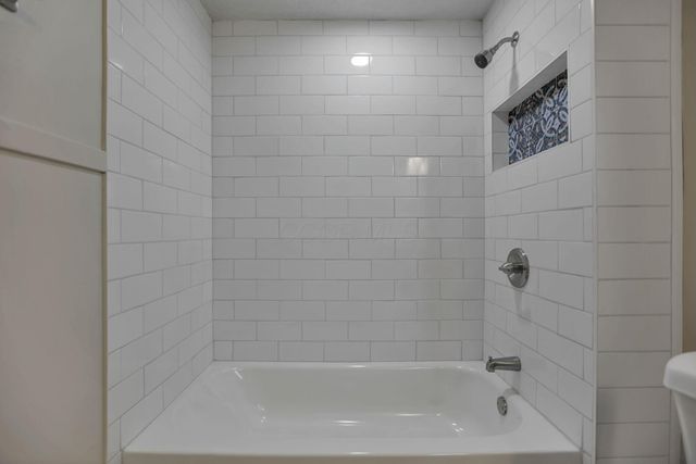 1376 Wilson Avenue, Columbus, OH 43206