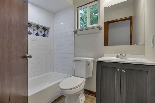 1376 Wilson Avenue, Columbus, OH 43206