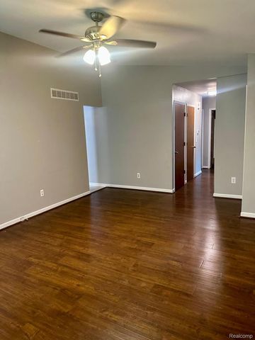 3432 CONE Avenue, Rochester Hills, MI 48309