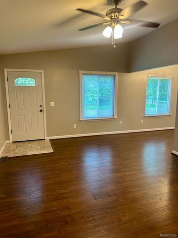 3432 CONE Avenue, Rochester Hills, MI 48309