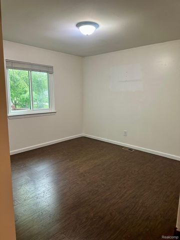 3432 CONE Avenue, Rochester Hills, MI 48309