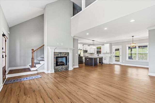 315 Windy Hill Drive, Rocky Face, GA 30740