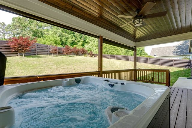 315 Windy Hill Drive, Rocky Face, GA 30740